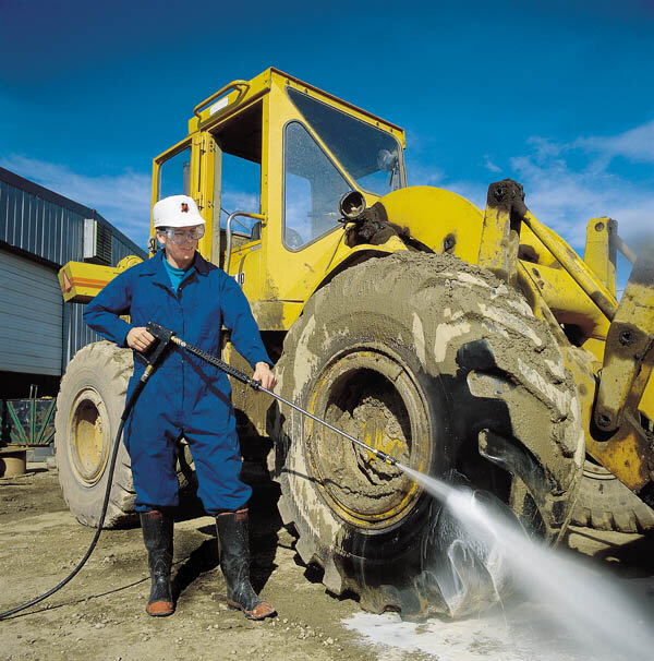 Professional cleaning heavy Equipments