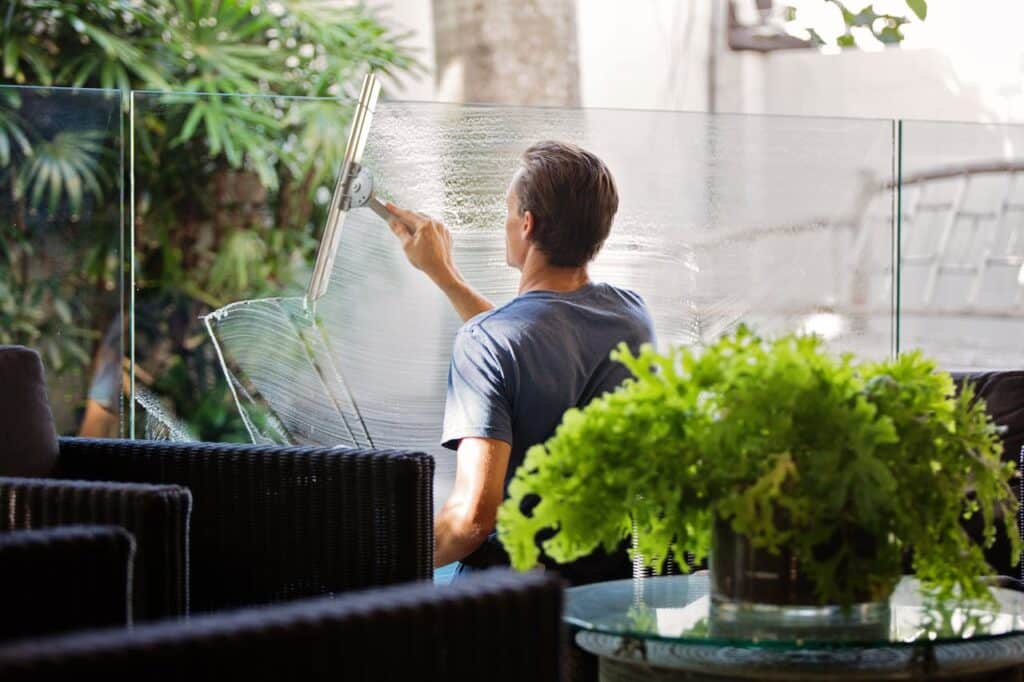 Window & Gutter Cleaning in Toronto: The Essential Guide